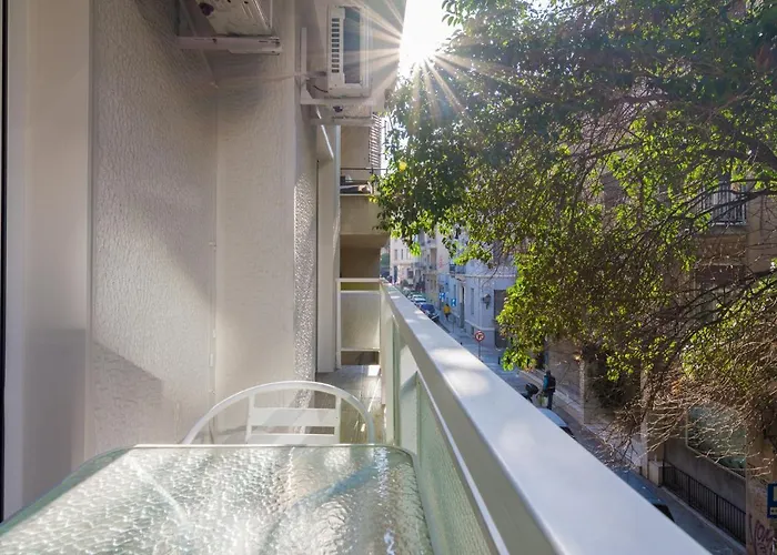 Great Located Apartment For 4Ppl #2